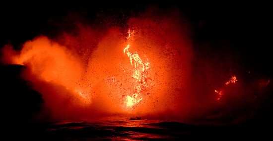 20091204_lavaboat-explosion