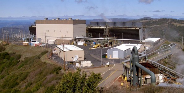 Sonoma Geothermal Plant The Sonoma Calpine 3 geothermal power plant at The Geysers field in the Mayacamas Mountains of Somona County California, USA. Photographed looking northwest from the nearby helipad.