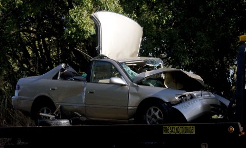 20090108_vehicle1 One of the vehicles being taken away from the accident scene.