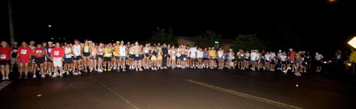20090322_marathon-starting-line The starting line of the 12th Annual Big Island International Marathon. Click on the image for a larger photo.
