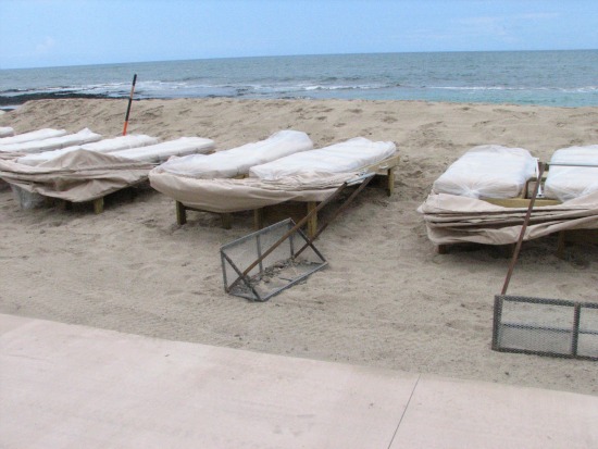FourSeasonsBeachChairs