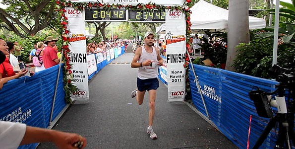 20110626_justin-gillette-t Justin Gillette wins his fourth consecutive Kona Marathon. Photography by Baron Sekiya | Hawaii 24/7