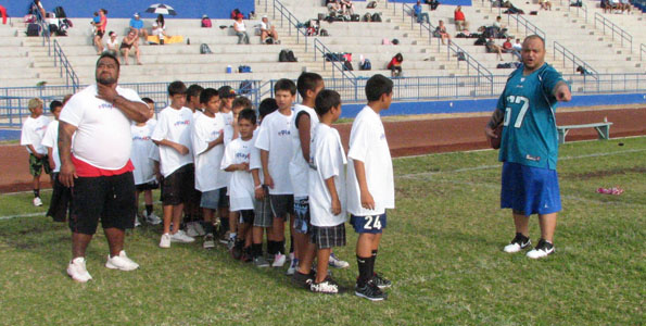 ProBowl2012Manuwai_t