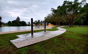 20120426_reeds-bay-showers-hdr New showers and ADA compliant concrete walkways at Reed's Bay Beach Park. HDR composite photo by Baron Sekiya | Hawaii 24/7