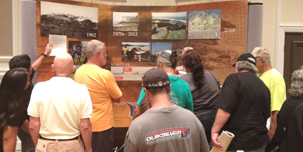 Residents peruse displays at the Oct. 17 meeting with Kamehameha Schools officials. (Photo special to Hawaii 24/7)